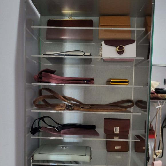 Meet your Posher, Josie - Picture 4 of 7